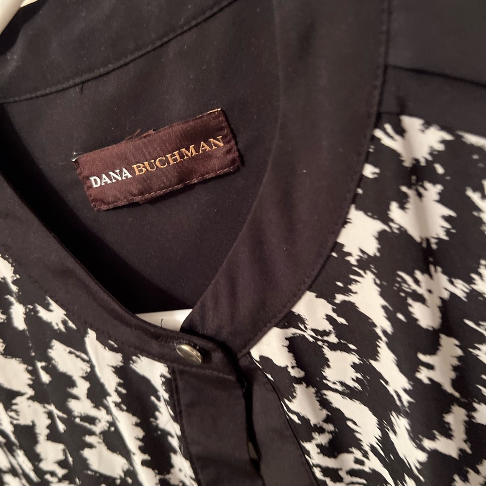 Dana Buchman Business Shirt